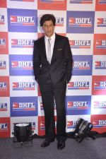Shahrukh Khan announced as the Brand Ambassador of DHFl in Trident, BKC on 20th Nov 2014 (32)_546f6ca78a160.JPG