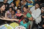 Aishwarya Rai Bachchan  meets children from Smile Train Organisation in Mumbai on 20th Nov 2014 (22)_547062cad1465.JPG
