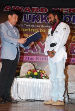Ajay Devgan was felicitated by Taekwondo Masters from Korea in Mumbai on 22nd Nov 2014 (21)_54732673d023e.JPG