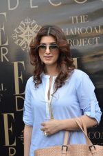 Twinkle Khanna at Susanne Khan_s The Charcoal Project new collection launch in Andheri, Mumbai on 24th Nov 2014 (104)_54737fa12162a.JPG