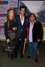 Zayed Khan at mukesh batra photo exhibition in Mumbai on 4th Dec 2014 (159)_54817a5699b31.jpg