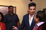 Zayed Khan at mukesh batra photo exhibition in Mumbai on 4th Dec 2014 (32)_548179ef643d2.jpg