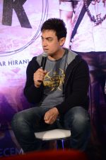Aamir khan at PK Movie Press Meet in Hyderabad on 9th Dec 2014 (49)_548807e6a58e8.JPG