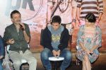 Aamir khan, Anushka Sharma, Rajkumar Hirani at PK Movie Press Meet in Hyderabad on 9th Dec 2014 (417)_54880a452a957.JPG