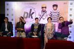 Aamir khan, Anushka Sharma, Rajkumar Hirani, Vidhu Vinod Chopra at PK Movie Press Meet in Hyderabad on 9th Dec 2014 (114)_54880a525c956.JPG