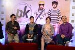Aamir khan, Anushka Sharma, Rajkumar Hirani, Vidhu Vinod Chopra at PK Movie Press Meet in Hyderabad on 9th Dec 2014 (124)_54880a546f88e.JPG