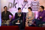 Aamir khan, Anushka Sharma, Rajkumar Hirani, Vidhu Vinod Chopra at PK Movie Press Meet in Hyderabad on 9th Dec 2014 (4)_54880a4c1655d.JPG