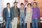 Aamir khan, Anushka Sharma, Rajkumar Hirani, Vidhu Vinod Chopra at PK Movie Press Meet in Hyderabad on 9th Dec 2014 (516)_54880a770e1c5.JPG