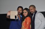 Jitendra Joshi, Amruta Khanvilkar, Shreyas Talpade at the First Look & Theatrical Trailer launch of Shreyas Talpade starrer Baji in mumbai on 9th Dec 2014 (43)_5487f10774388.JPG