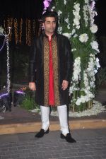 Karan Johar at Sangeet ceremony of Riddhi Malhotra and Tejas Talwalkar in J W Marriott, Mumbai on 13th Dec 2014 (190)_548ea60373bf6.JPG