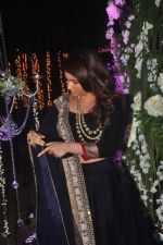 Parineeti Chopra at Sangeet ceremony of Riddhi Malhotra and Tejas Talwalkar in J W Marriott, Mumbai on 13th Dec 2014 (692)_548ec4e5973b8.JPG