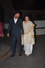 Akshay Kumar, Twinkle Khanna at Riddhi Malhotra & Tejas Talwalkar_s wedding reception in J W Marriott, Mumbai on 15th Dec 2014 (110)_548fe60279f1c.JPG