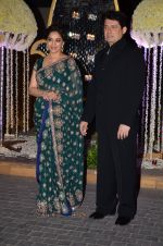 Madhuri Dixit at Riddhi Malhotra & Tejas Talwalkar_s wedding reception in J W Marriott, Mumbai on 15th Dec 2014 (155)_548febe370ada.JPG