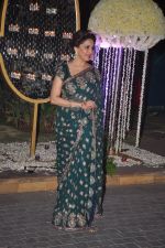 Madhuri Dixit at Riddhi Malhotra & Tejas Talwalkar_s wedding reception in J W Marriott, Mumbai on 15th Dec 2014 (18)_548febbe8f4b0.JPG