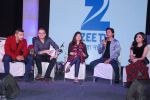 Aditya Narayan, Alka Yagnik, Shaan, Monali Thakur at Zee_s concert in Band Stand, Mumbai on 17th Dec 2014 (97)_54929431228e2.JPG
