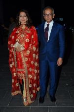 Juhi Chawla at Shirin Morani_s wedding reception in Sahara Star, Mumbai on 21st Dec 2014 (138)_5497e56428b33.JPG