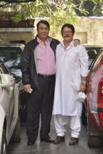 Randhir Kapoor at The Kapoors Christman Lunch Get-together  in Mumbai on 25th Dec 2014 (14)_549d44126233e.JPG