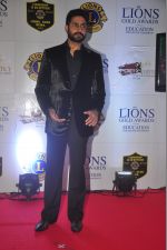 Abhishek Bachchan at the 21st Lions Gold Awards 2015 in Mumbai on 6th Jan 2015 (246)_54acf2083b1ff.jpg