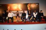 Amitabh Bachchan, Dhanush, Akshara Haasan, R Balki, Gauri Shinde at Shamitabh trailor launch in Mumbai on 6th Jan 2015 (401)_54acd7a4393a4.jpg