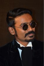 Dhanush at Shamitabh trailor launch in Mumbai on 6th Jan 2015 (266)_54acd84c7bb48.jpg