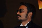 Dhanush at Shamitabh trailor launch in Mumbai on 6th Jan 2015 (380)_54acd85f3bafb.jpg