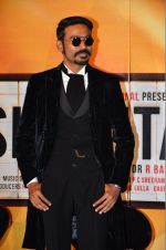 Dhanush at Shamitabh trailor launch in Mumbai on 6th Jan 2015 (514)_54acd869d145f.jpg