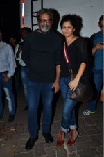 Gauri Shinde, R Balki at Shamitabh trailor launch in Mumbai on 6th Jan 2015 (584)_54acd7aa403c0.jpg