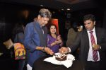 Kapil Dev_s Khshi NGO at SRK_s painting auction bash in Mumbai on 6th Jan 2015 (137)_54acd510da249.jpg