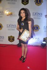 Monali Thakur at the 21st Lions Gold Awards 2015 in Mumbai on 6th Jan 2015 (24)_54acf4afb53d1.jpg