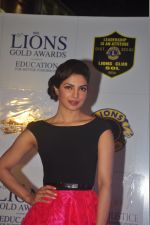 Priyanka Chopra at the 21st Lions Gold Awards 2015 in Mumbai on 6th Jan 2015 (537)_54acf57499fac.jpg