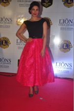 Priyanka Chopra at the 21st Lions Gold Awards 2015 in Mumbai on 6th Jan 2015 (542)_54acf579614ec.jpg