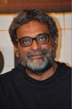 R Balki at Shamitabh trailor launch in Mumbai on 6th Jan 2015 (326)_54acd7c4053cb.jpg