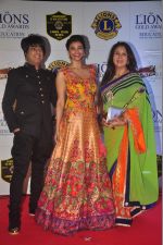 Rohit Verma, Daisy Shah, Poonam Dhillon at the 21st Lions Gold Awards 2015 in Mumbai on 6th Jan 2015 (588)_54acf2f05a2ed.jpg