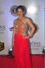 at the 21st Lions Gold Awards 2015 in Mumbai on 6th Jan 2015 (100)_54acf2a4c4a74.jpg