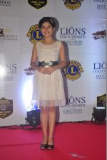 at the 21st Lions Gold Awards 2015 in Mumbai on 6th Jan 2015 (245)_54acf2b2b7877.jpg