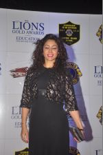 at the 21st Lions Gold Awards 2015 in Mumbai on 6th Jan 2015 (48)_54acf29180540.jpg