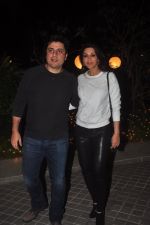 Sonali Bendre, Goldie Behl at Farah Khan_s birthday bash at her house in Andheri on 8th Jan 2015 (371)_54afc40cc7bc9.JPG