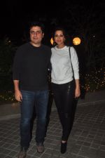 Sonali Bendre, Goldie Behl at Farah Khan_s birthday bash at her house in Andheri on 8th Jan 2015 (372)_54afc3d2e167c.JPG