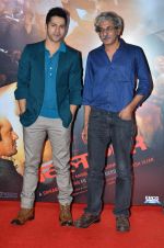 Varun Dhawan, Sriram Raghavan unveils Jee Karda Song from Badlapur Movie on 8th Jan 2015 (92)_54af8752e329f.JPG