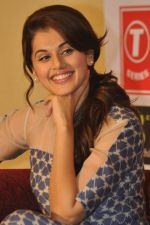 Taapsee Pannu at Baby Movie press meet in Hyderabad on 13th Jan 2015 (44)_54b67bc306c7c.jpg