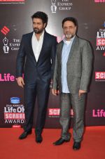 Harman Baweja, Harry Baweja at Life Ok Screen Awards red carpet in Mumbai on 14th Jan 2015(200)_54b7d3219a800.JPG
