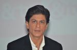 Shah Rukh Khan at the launch of new Hindi entertainment channel &TV in Filmcity, Mumbai on 21st Jan 2015 (29)_54c09d2d4a975.JPG