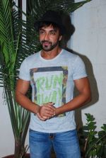 Aashish Chowdhry at Khatron Ke Khiladi press meet in Mumbai on 29th Jan 2015 (76)_54cb453cec6b3.jpg