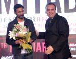 Dhanush at the Premiere Production house, headed by Mr. Javed Shafi hosted a perfect evening to Shamitabh in the UAE on 29th Jan 2015 (2)_54d085b795924.jpg