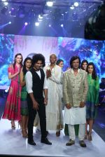 KK and Rahul Singh at JOFW Designer Show_54ddea2c5ab21.JPG