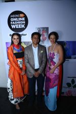 Neha Dhupia, Jabong CEO Praveen Sinha and Kalki at JOFW_54ddea57e394b.JPG