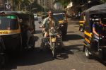Nana patekar on his bike to promote Ab Tak Chhapan 2 in Andheri, Mumbai on 18th Feb 2015 (33)_54e5a1376771d.JPG