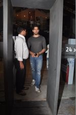 Sidharth Malhotra at pvr to watch badlpaur on 20th Feb 2015 (25)_54e892ee34ba1.jpg