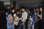Tiger Shroff snapped with fans in Mumbai on 20th Feb 2015 (4)_54e892bf24dfd.JPG