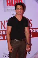 Sonu Sood at Socirty Interior Awards in Mumbai on 21st Feb 2015 (50)_54e9e4a3392b9.jpg